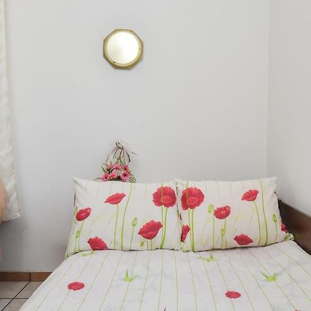 Historical Lion'S Bridge 1-Bedroom Apartment By Flat Mаnager Sofia Esterno foto